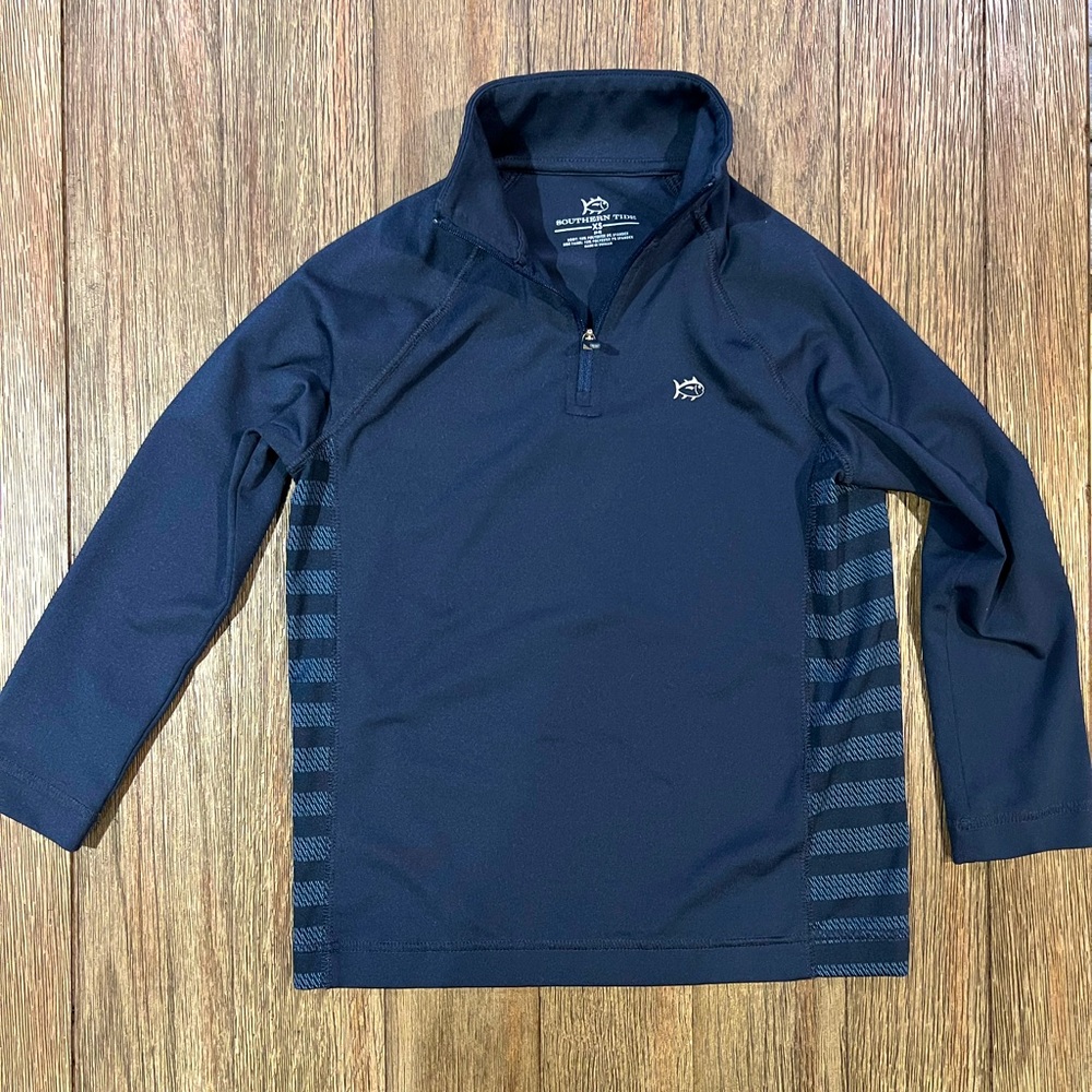 Performance Quarter Zip Pullover (like new)